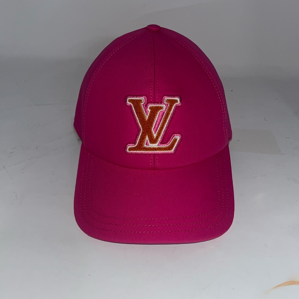 LV Signature cap fuchsias